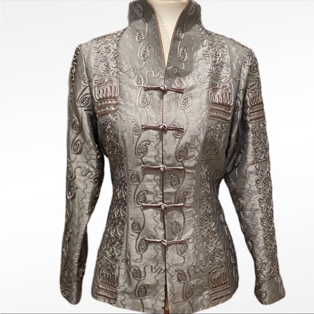 SHANGAI SOHO NEW  100% silk jacket size XL